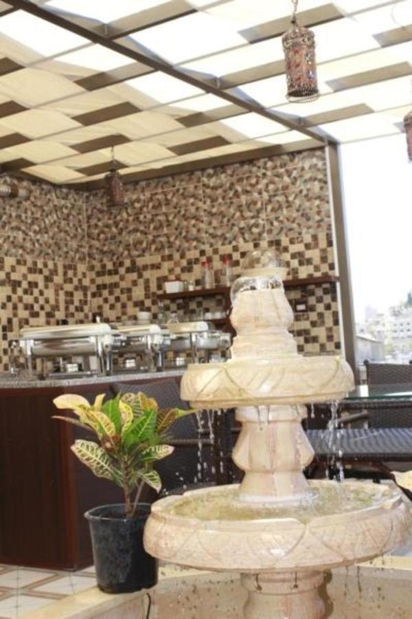 Downtown Hawaa Amman Hotel Exterior photo